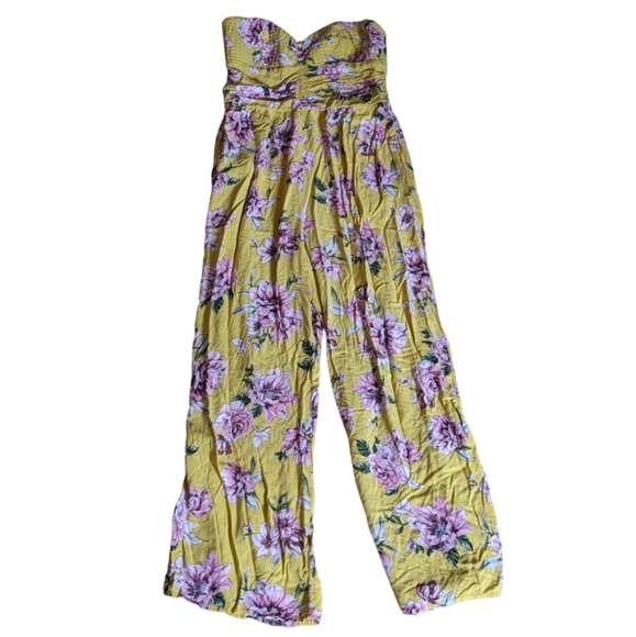 Xhilaration Pants - Brunch- Yellow Strapless Floral Romper XL
